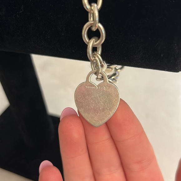 Tiffany & Co 925 sterling silver heart tag bracelet 7” vintage 35 Grams - Picture 2 of 4